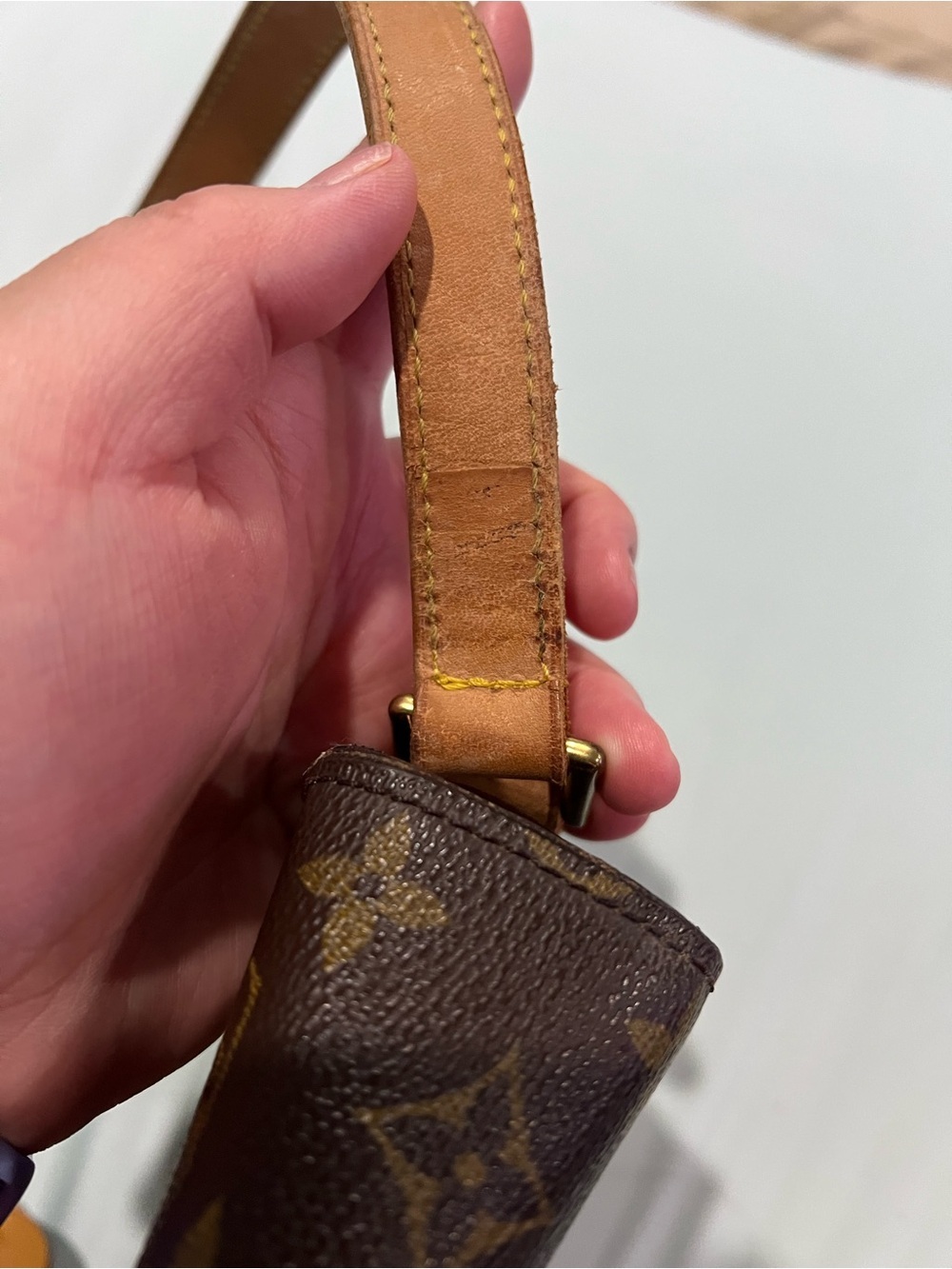 Authentic Louis Vuitton Saint Cloud Brown Monogram Crossbody W/ COA - Picture 15 of 16